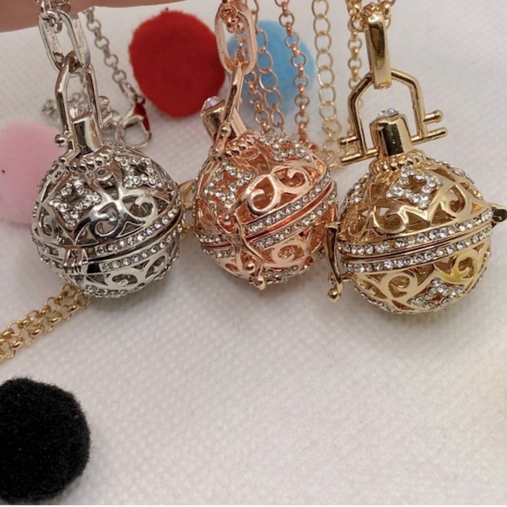 Hollow Locket Angel Caller Pendant & Chain(rose gold)